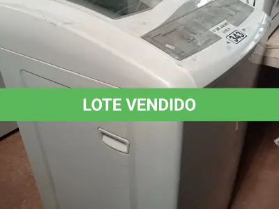LOTE 343 - 01 LAVADORA DE ROUPAS MARCA ELECTROLUX CAPACIDADE 7KG 127V. (NO ESTADO, LEILÃO NÃO TEM GARANTIA E NEM DEVOLUÇÃO, SUJEITO A POSSÍVEIS AVARIAS VISÍVEIS/OCULTAS E/OU AUSÊNCIA DE COMPONENTES).