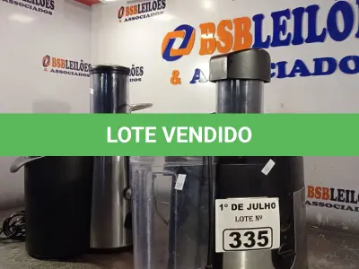 LOTE 335 - 02 JUICER MARCAS E MODELOS DIVERSOS. (NO ESTADO, LEILÃO NÃO TEM GARANTIA E NEM DEVOLUÇÃO, SUJEITO A POSSÍVEIS AVARIAS VISÍVEIS/OCULTAS E/OU AUSÊNCIA DE COMPONENTES).