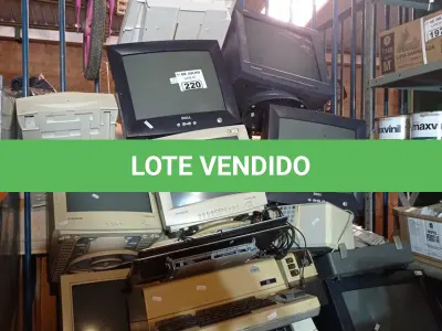 LOTE 220 - 01 LOTE COM VÁRIOS MONITORES DE TUBO MARCAS E MODELOS DIVERSOS. (NO ESTADO, LEILÃO NÃO TEM GARANTIA E NEM DEVOLUÇÃO, SUJEITO A POSSÍVEIS AVARIAS VISÍVEIS/OCULTAS E/OU AUSÊNCIA DE COMPONENTES).