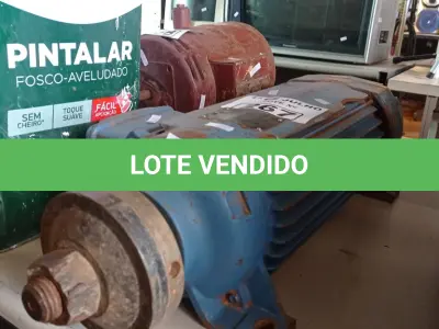 LOTE 267 - 01 MOTOR PARA SERRARIA. (NO ESTADO, LEILÃO NÃO TEM GARANTIA E NEM DEVOLUÇÃO, SUJEITO A POSSÍVEIS AVARIAS VISÍVEIS/OCULTAS E/OU AUSÊNCIA DE COMPONENTES).