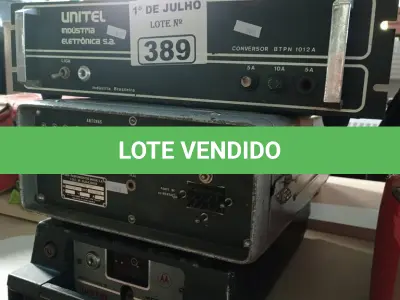 LOTE 389 - 01 CONVERSOR BTPN 1012 A E 02 RÁDIOS COMUNICADORES. (NO ESTADO, LEILÃO NÃO TEM GARANTIA E NEM DEVOLUÇÃO, SUJEITO A POSSÍVEIS AVARIAS VISÍVEIS/OCULTAS E/OU AUSÊNCIA DE COMPONENTES).