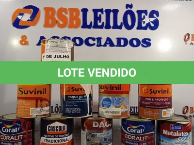 LOTE 172 - 01 LOTE COM VÁRIAS LATAS DE TINTAS 800ML CORES DIVERSAS. (NO ESTADO, LEILÃO NÃO TEM GARANTIA E NEM DEVOLUÇÃO, SUJEITO A POSSÍVEIS AVARIAS VISÍVEIS/OCULTAS E/OU AUSÊNCIA DE COMPONENTES).