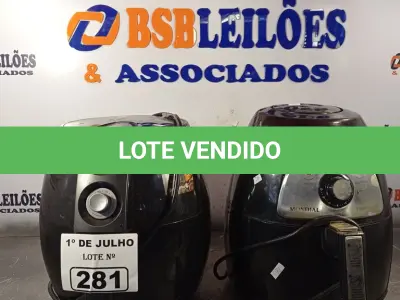 LOTE 281 - 02 AIR FRY MARCAS E MODELOS DIVERSOS. (NO ESTADO, LEILÃO NÃO TEM GARANTIA E NEM DEVOLUÇÃO, SUJEITO A POSSÍVEIS AVARIAS VISÍVEIS/OCULTAS E/OU AUSÊNCIA DE COMPONENTES).