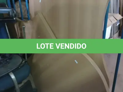 LOTE 444 - 03 TAMPOS DE MESA EM MADEIRA MODELOS DIVERSOS. (NO ESTADO, LEILÃO NÃO TEM GARANTIA E NEM DEVOLUÇÃO, SUJEITO A POSSÍVEIS AVARIAS VISÍVEIS/OCULTAS E/OU AUSÊNCIA DE COMPONENTES).