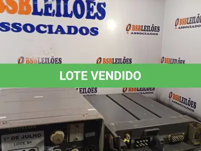LOTE 210 - 03 RÁDIOS COMUNICADORES MARCAS E MODELOS DIVERSOS. (NO ESTADO, LEILÃO NÃO TEM GARANTIA E NEM DEVOLUÇÃO, SUJEITO A POSSÍVEIS AVARIAS VISÍVEIS/OCULTAS E/OU AUSÊNCIA DE COMPONENTES).