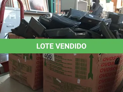 LOTE 400 - 01 LOTE COM GRANDE QUANTIDADE DE APARELHOS DE TELEFONE MARCAS E MODELOS DIVERSOS. (NO ESTADO, LEILÃO NÃO TEM GARANTIA E NEM DEVOLUÇÃO, SUJEITO A POSSÍVEIS AVARIAS VISÍVEIS/OCULTAS E/OU AUSÊNCIA DE COMPONENTES).