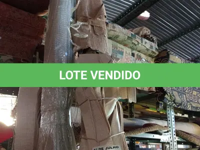 LOTE 180 - 01 LOTE COM VÁRIAS PERSIANAS. (NO ESTADO, LEILÃO NÃO TEM GARANTIA E NEM DEVOLUÇÃO, SUJEITO A POSSÍVEIS AVARIAS VISÍVEIS/OCULTAS E/OU AUSÊNCIA DE COMPONENTES).