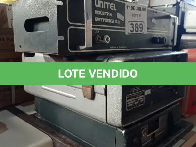 LOTE 389 - 01 CONVERSOR BTPN 1012 A E 02 RÁDIOS COMUNICADORES. (NO ESTADO, LEILÃO NÃO TEM GARANTIA E NEM DEVOLUÇÃO, SUJEITO A POSSÍVEIS AVARIAS VISÍVEIS/OCULTAS E/OU AUSÊNCIA DE COMPONENTES).