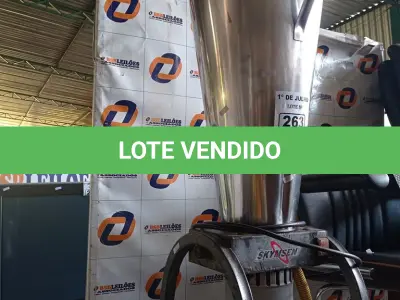 LOTE 263 - 01 LIQUIDIFICADOR BASCULANTE. (NO ESTADO, LEILÃO NÃO TEM GARANTIA E NEM DEVOLUÇÃO, SUJEITO A POSSÍVEIS AVARIAS VISÍVEIS/OCULTAS E/OU AUSÊNCIA DE COMPONENTES).