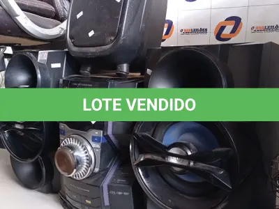 LOTE 261 - 01 APARELHO DE SOM 3X1 MARCA PHILIPS E 01 CAIXA DE SOM BLUETOOTH COM AVARIAS. (NO ESTADO, LEILÃO NÃO TEM GARANTIA E NEM DEVOLUÇÃO, SUJEITO A POSSÍVEIS AVARIAS VISÍVEIS/OCULTAS E/OU AUSÊNCIA DE COMPONENTES).