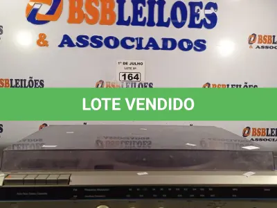 LOTE 164 - 01 APARELHO DE SOM 3X1 MARCA NATIONAL SENDO TOCA DISCOS/AM/FM E CASSETE. (NO ESTADO, LEILÃO NÃO TEM GARANTIA E NEM DEVOLUÇÃO, SUJEITO A POSSÍVEIS AVARIAS VISÍVEIS/OCULTAS E/OU AUSÊNCIA DE COMPONENTES).