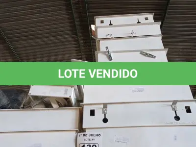 LOTE 139 - 01 LOTE COM VÁRIAS LUMINÁRIAS DE EMBUTIR MARCAS E MODELOS DIVERSOS. (NO ESTADO, LEILÃO NÃO TEM GARANTIA E NEM DEVOLUÇÃO, SUJEITO A POSSÍVEIS AVARIAS VISÍVEIS/OCULTAS E/OU AUSÊNCIA DE COMPONENTES).