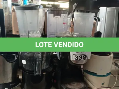 LOTE 339 - 06 LIQUIDIFICADORES, 01 CAFETEIRA, 02 BASES DE EXTRATORES DE SUCO, 01 ESPREMEDOR DE LARANJAS, 01 BATEDEIRA E 01 BASE DE UMIDIFICADOR MARCAS E MODELOS DIVERSOS PARA RETIRADA DE PEÇAS. (NO ESTADO, LEILÃO NÃO TEM GARANTIA E NEM DEVOLUÇÃO, SUJEITO A POSSÍVEIS AVARIAS VISÍVEIS/OCULTAS E/OU AUSÊNCIA DE COMPONENTES).