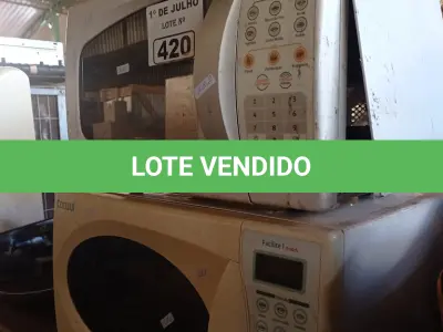 LOTE 420 - 03 MICRO-ONDAS, 01 CAFETEIRA E 01 VENTILADOR MARCAS E MODELOS DIVERSOS PARA RETIRADA DE PEÇAS. (NO ESTADO, LEILÃO NÃO TEM GARANTIA E NEM DEVOLUÇÃO, SUJEITO A POSSÍVEIS AVARIAS VISÍVEIS/OCULTAS E/OU AUSÊNCIA DE COMPONENTES).