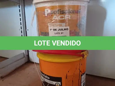 LOTE 477 - 01 BALDE DE TEXTURA E 01 BALDE DE SIKA IGOL ECO ASFALTO 18L. (NO ESTADO, LEILÃO NÃO TEM GARANTIA E NEM DEVOLUÇÃO, SUJEITO A POSSÍVEIS AVARIAS VISÍVEIS/OCULTAS E/OU AUSÊNCIA DE COMPONENTES).