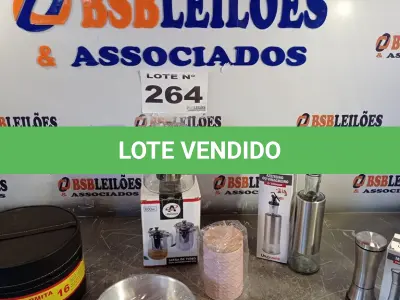 LOTE 264 - 06 - ITENS DOMÉSTICOS DIVERSOS (NO ESTADO, NÃO SABEMOS SE FUNCIONA. LEILÃO NÃO TEM GARANTIA E NEM DEVOLUÇÃO, SUJEITO A POSSÍVEIS AVARIAS VISÍVEIS/OCULTAS E/OU AUSÊNCIA DE COMPONENTES)