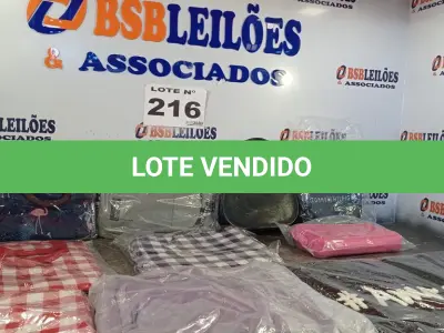 LOTE 216 - 10 – BOLSAS DIVERSAS (NO ESTADO, NÃO SABEMOS SE FUNCIONA. LEILÃO NÃO TEM GARANTIA E NEM DEVOLUÇÃO, SUJEITO A POSSÍVEIS AVARIAS VISÍVEIS/OCULTAS E/OU AUSÊNCIA DE COMPONENTES)