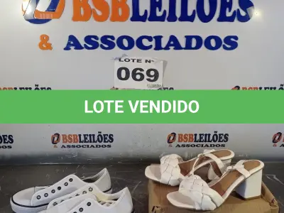 LOTE 069 - 02 – PARES DE CALÇADOS FEMININO Nº 36 (NO ESTADO, NÃO SABEMOS SE FUNCIONA. LEILÃO NÃO TEM GARANTIA E NEM DEVOLUÇÃO, SUJEITO A POSSÍVEIS AVARIAS VISÍVEIS/OCULTAS E/OU AUSÊNCIA DE COMPONENTES)