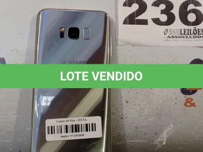LOTE 236 - 01 - SAMSUNG GALAXY S8 PLUS 64GB (NO ESTADO, NÃO SABEMOS SE FUNCIONA. LEILÃO NÃO TEM GARANTIA E NEM DEVOLUÇÃO, SUJEITO A POSSÍVEIS AVARIAS VISÍVEIS/OCULTAS E/OU AUSÊNCIA DE COMPONENTES)