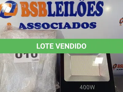 LOTE 010 - 02 - REFLETORES LED 400W BIVOLT (NO ESTADO, NÃO SABEMOS SE FUNCIONA. LEILÃO NÃO TEM GARANTIA E NEM DEVOLUÇÃO, SUJEITO A POSSÍVEIS AVARIAS VISÍVEIS/OCULTAS E/OU AUSÊNCIA DE COMPONENTES)