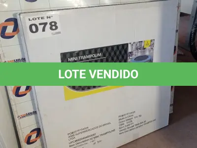 LOTE 078 - 01 - TRAMPOLIM/MINI CAMA ELÁSTICA (NO ESTADO, NÃO SABEMOS SE FUNCIONA. LEILÃO NÃO TEM GARANTIA E NEM DEVOLUÇÃO, SUJEITO A POSSÍVEIS AVARIAS VISÍVEIS/OCULTAS E/OU AUSÊNCIA DE COMPONENTES)
