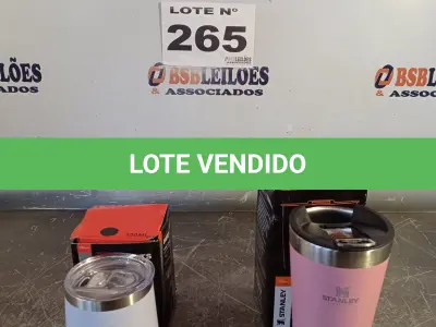 LOTE 265 - 02 - COPOS TÉRMICOS (NO ESTADO, NÃO SABEMOS SE FUNCIONA. LEILÃO NÃO TEM GARANTIA E NEM DEVOLUÇÃO, SUJEITO A POSSÍVEIS AVARIAS VISÍVEIS/OCULTAS E/OU AUSÊNCIA DE COMPONENTES)