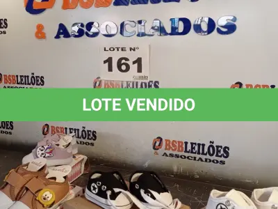 LOTE 161 - 04 – PARES DE CALÇADOS RECÉM-NASCIDO (NO ESTADO, NÃO SABEMOS SE FUNCIONA. LEILÃO NÃO TEM GARANTIA E NEM DEVOLUÇÃO, SUJEITO A POSSÍVEIS AVARIAS VISÍVEIS/OCULTAS E/OU AUSÊNCIA DE COMPONENTES)