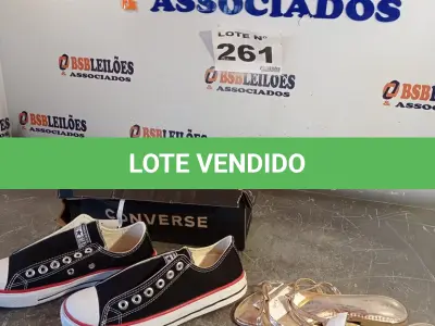 LOTE 261 - 02 – PARES DE CALÇADOS FEMININO Nº 36 (NO ESTADO, NÃO SABEMOS SE FUNCIONA. LEILÃO NÃO TEM GARANTIA E NEM DEVOLUÇÃO, SUJEITO A POSSÍVEIS AVARIAS VISÍVEIS/OCULTAS E/OU AUSÊNCIA DE COMPONENTES)
