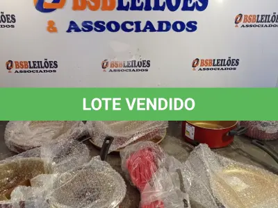 LOTE 165 - 01 - JOGO DE PANELA TRAMONTINA 15 PEÇAS (NO ESTADO, NÃO SABEMOS SE FUNCIONA. LEILÃO NÃO TEM GARANTIA E NEM DEVOLUÇÃO, SUJEITO A POSSÍVEIS AVARIAS VISÍVEIS/OCULTAS E/OU AUSÊNCIA DE COMPONENTES)