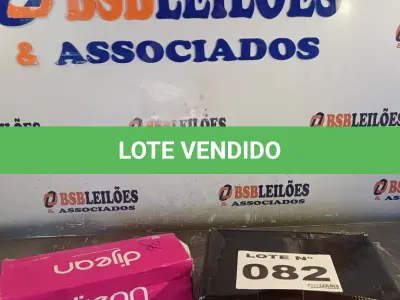 LOTE 082 - 02 – PARES DE CALÇADOS FEMININO Nº 36 (NO ESTADO, NÃO SABEMOS SE FUNCIONA. LEILÃO NÃO TEM GARANTIA E NEM DEVOLUÇÃO, SUJEITO A POSSÍVEIS AVARIAS VISÍVEIS/OCULTAS E/OU AUSÊNCIA DE COMPONENTES)