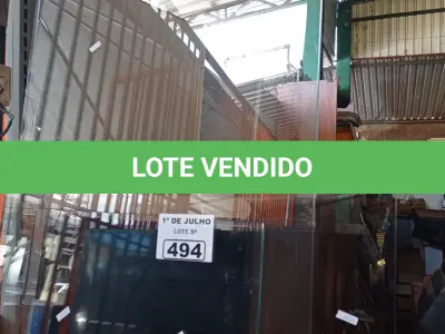 LOTE 494 - 01 LOTE COM VÁRIOS TAMPOS DE VIDRO TEMPERADO TAMANHOS DIVERSOS. (NO ESTADO, LEILÃO NÃO TEM GARANTIA E NEM DEVOLUÇÃO, SUJEITO A POSSÍVEIS AVARIAS VISÍVEIS/OCULTAS E/OU AUSÊNCIA DE COMPONENTES).