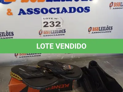 LOTE 232 - 02 – PARES DE CALÇADOS MASCULINO Nº 41 (NO ESTADO, NÃO SABEMOS SE FUNCIONA. LEILÃO NÃO TEM GARANTIA E NEM DEVOLUÇÃO, SUJEITO A POSSÍVEIS AVARIAS VISÍVEIS/OCULTAS E/OU AUSÊNCIA DE COMPONENTES)