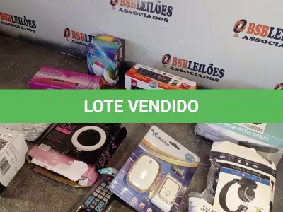 LOTE 124 - 10 - ITENS DE TECNOLOGIA (NO ESTADO, NÃO SABEMOS SE FUNCIONA. LEILÃO NÃO TEM GARANTIA E NEM DEVOLUÇÃO, SUJEITO A POSSÍVEIS AVARIAS VISÍVEIS/OCULTAS E/OU AUSÊNCIA DE COMPONENTES)