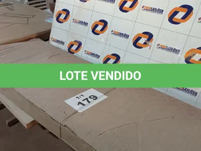 LOTE 179 - 01 - PAINEL PARA TV ATÉ 60 POLEGADAS (NO ESTADO, NÃO SABEMOS SE FUNCIONA. LEILÃO NÃO TEM GARANTIA E NEM DEVOLUÇÃO, SUJEITO A POSSÍVEIS AVARIAS VISÍVEIS/OCULTAS E/OU AUSÊNCIA DE COMPONENTES)