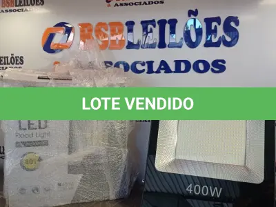 LOTE 076 - 02 - REFLETORES LED 400W BIVOLT (NO ESTADO, NÃO SABEMOS SE FUNCIONA. LEILÃO NÃO TEM GARANTIA E NEM DEVOLUÇÃO, SUJEITO A POSSÍVEIS AVARIAS VISÍVEIS/OCULTAS E/OU AUSÊNCIA DE COMPONENTES)