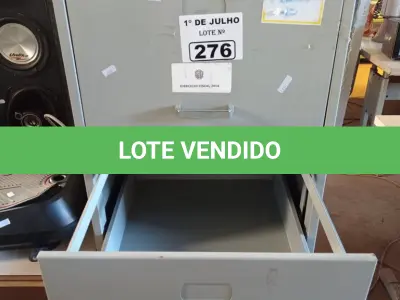LOTE 276 - 01 ARMÁRIO DE AÇO COM 04 GAVETAS. (NO ESTADO, LEILÃO NÃO TEM GARANTIA E NEM DEVOLUÇÃO, SUJEITO A POSSÍVEIS AVARIAS VISÍVEIS/OCULTAS E/OU AUSÊNCIA DE COMPONENTES).