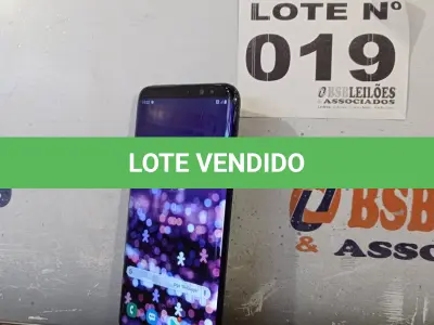 LOTE 019 - 01 - SAMSUNG GALAXY S8 PLUS (NO ESTADO, NÃO SABEMOS SE FUNCIONA. LEILÃO NÃO TEM GARANTIA E NEM DEVOLUÇÃO, SUJEITO A POSSÍVEIS AVARIAS VISÍVEIS/OCULTAS E/OU AUSÊNCIA DE COMPONENTES)