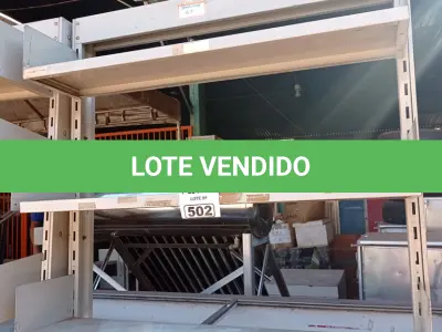 LOTE 502 - 01 ESTANTE DE FERRO COM 06 PRATELEIRAS. (NO ESTADO, LEILÃO NÃO TEM GARANTIA E NEM DEVOLUÇÃO, SUJEITO A POSSÍVEIS AVARIAS VISÍVEIS/OCULTAS E/OU AUSÊNCIA DE COMPONENTES).