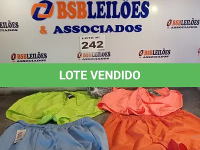 LOTE 242 - 05 – SHORTS FEMININO (NO ESTADO, NÃO SABEMOS SE FUNCIONA. LEILÃO NÃO TEM GARANTIA E NEM DEVOLUÇÃO, SUJEITO A POSSÍVEIS AVARIAS VISÍVEIS/OCULTAS E/OU AUSÊNCIA DE COMPONENTES)