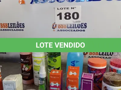LOTE 180 - 15 – COSMÉTICOS DIVERSOS (NO ESTADO, NÃO SABEMOS SE FUNCIONA. LEILÃO NÃO TEM GARANTIA E NEM DEVOLUÇÃO, SUJEITO A POSSÍVEIS AVARIAS VISÍVEIS/OCULTAS E/OU AUSÊNCIA DE COMPONENTES)