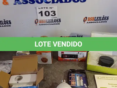 LOTE 103 - 10 - ITENS DE TECNOLOGIA (NO ESTADO, NÃO SABEMOS SE FUNCIONA. LEILÃO NÃO TEM GARANTIA E NEM DEVOLUÇÃO, SUJEITO A POSSÍVEIS AVARIAS VISÍVEIS/OCULTAS E/OU AUSÊNCIA DE COMPONENTES)