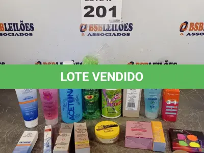 LOTE 201 - 20 – COSMÉTICOS DIVERSOS (NO ESTADO, NÃO SABEMOS SE FUNCIONA. LEILÃO NÃO TEM GARANTIA E NEM DEVOLUÇÃO, SUJEITO A POSSÍVEIS AVARIAS VISÍVEIS/OCULTAS E/OU AUSÊNCIA DE COMPONENTES)