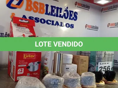 LOTE 256 - 11 - ITENS DOMÉSTICOS DIVERSOS (NO ESTADO, NÃO SABEMOS SE FUNCIONA. LEILÃO NÃO TEM GARANTIA E NEM DEVOLUÇÃO, SUJEITO A POSSÍVEIS AVARIAS VISÍVEIS/OCULTAS E/OU AUSÊNCIA DE COMPONENTES)