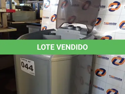 LOTE 044 - 01 - LAVADORA LAVAMAX ECO 20 KG PRATA SUGGAR LE2002PR (NO ESTADO, NÃO SABEMOS SE FUNCIONA. LEILÃO NÃO TEM GARANTIA E NEM DEVOLUÇÃO, SUJEITO A POSSÍVEIS AVARIAS VISÍVEIS/OCULTAS E/OU AUSÊNCIA DE COMPONENTES)
