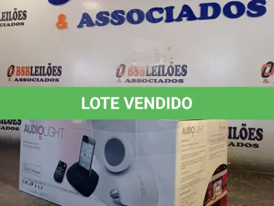 LOTE 073 - 01 - SISTEMA DE SOM E ILUMINAÇÃO SEM FIO (NO ESTADO, NÃO SABEMOS SE FUNCIONA. LEILÃO NÃO TEM GARANTIA E NEM DEVOLUÇÃO, SUJEITO A POSSÍVEIS AVARIAS VISÍVEIS/OCULTAS E/OU AUSÊNCIA DE COMPONENTES)