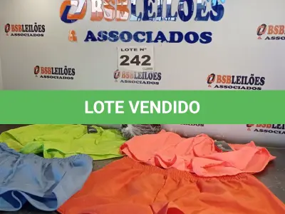 LOTE 242 - 05 – SHORTS FEMININO (NO ESTADO, NÃO SABEMOS SE FUNCIONA. LEILÃO NÃO TEM GARANTIA E NEM DEVOLUÇÃO, SUJEITO A POSSÍVEIS AVARIAS VISÍVEIS/OCULTAS E/OU AUSÊNCIA DE COMPONENTES)