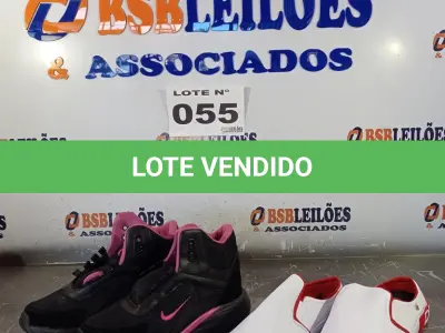 LOTE 055 - 02 – PARES DE CALÇADOS FEMININO Nº 36 (NO ESTADO, NÃO SABEMOS SE FUNCIONA. LEILÃO NÃO TEM GARANTIA E NEM DEVOLUÇÃO, SUJEITO A POSSÍVEIS AVARIAS VISÍVEIS/OCULTAS E/OU AUSÊNCIA DE COMPONENTES)