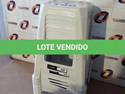 LOTE 190 - 10 - BANQUETAS EM POLIPROPILENO (NO ESTADO, NÃO SABEMOS SE FUNCIONA. LEILÃO NÃO TEM GARANTIA E NEM DEVOLUÇÃO, SUJEITO A POSSÍVEIS AVARIAS VISÍVEIS/OCULTAS E/OU AUSÊNCIA DE COMPONENTES)