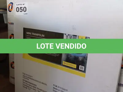 LOTE 050 - 01 - TRAMPOLIM/MINI CAMA ELÁSTICA (NO ESTADO, NÃO SABEMOS SE FUNCIONA. LEILÃO NÃO TEM GARANTIA E NEM DEVOLUÇÃO, SUJEITO A POSSÍVEIS AVARIAS VISÍVEIS/OCULTAS E/OU AUSÊNCIA DE COMPONENTES)