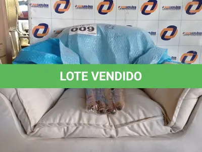 LOTE 009 - 01 – POLTRONA (NO ESTADO, NÃO SABEMOS SE FUNCIONA. LEILÃO NÃO TEM GARANTIA E NEM DEVOLUÇÃO, SUJEITO A POSSÍVEIS AVARIAS VISÍVEIS/OCULTAS E/OU AUSÊNCIA DE COMPONENTES)